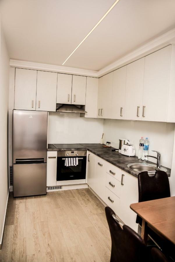 Centrum Apartman Cegled Luaran gambar