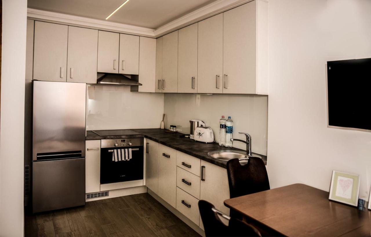 Centrum Apartman Cegled Luaran gambar